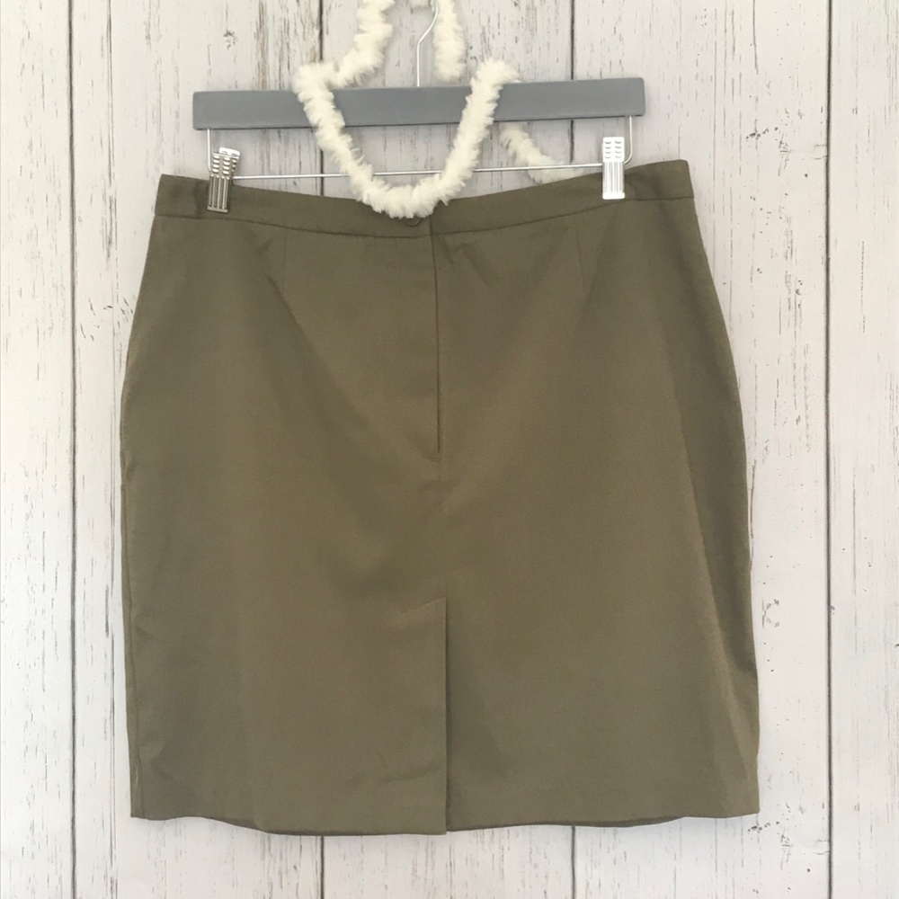 Olive Green Robyn Meredith Short Skirt - Size 16